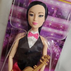 Barbie Violinist